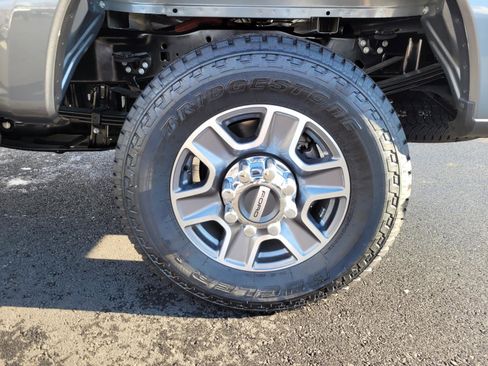 New 2026 Ford F350 Lariat w/ FX4 Off-Road Package image 9