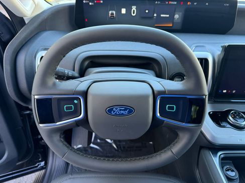 New 2026 Ford Expedition Max Active AWD/4WD image 2