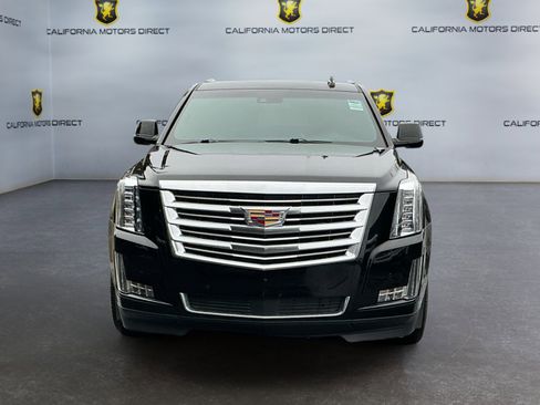 Used 2017 Cadillac Escalade ESV Platinum image 2