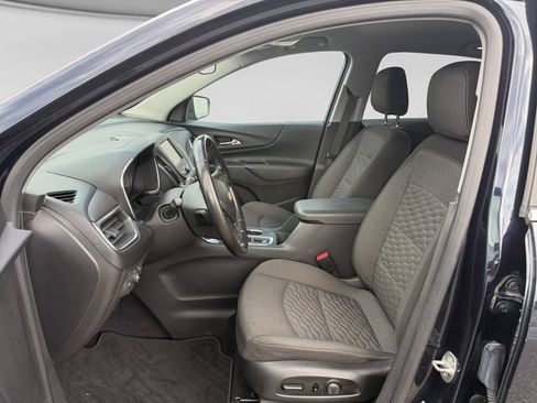 Used 2021 Chevrolet Equinox LT AWD/4WD image 12