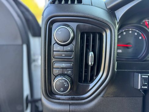 Used 2020 Chevrolet Silverado 2500 W/T w/ WT Convenience Package AWD/4WD image 17