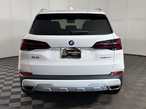 Used 2025 BMW X5 xDrive50e AWD/4WD image 10