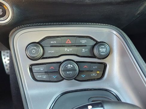 Used 2023 Dodge Challenger R/T w/ Blacktop Package image 8
