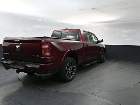 Used 2019 RAM 1500 Laramie AWD/4WD image 5