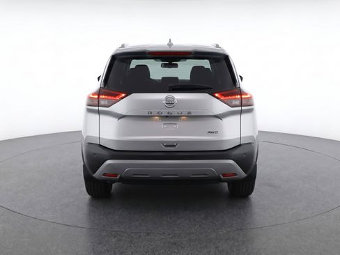 Used 2025 Nissan Rogue SV FWD image 7