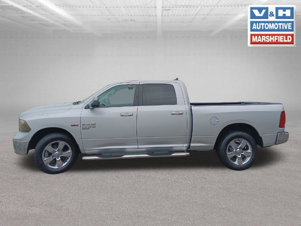 Used 2019 RAM 1500 Big Horn AWD/4WD image 2