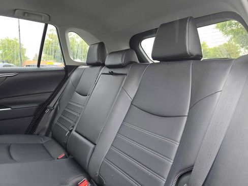 Used 2025 Toyota RAV4 XLE Premium w/ Weather Package AWD/4WD image 18