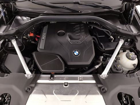 Used 2025 BMW X4 xDrive30i AWD/4WD image 53