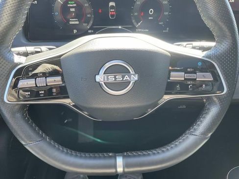Certified 2023 Nissan Ariya FWD image 21