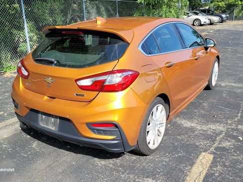 Used 2017 Chevrolet Cruze Premier FWD image 6
