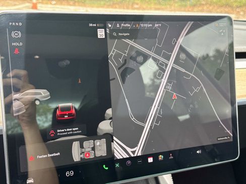 Used 2021 Tesla Model 3 Long Range AWD/4WD image 26