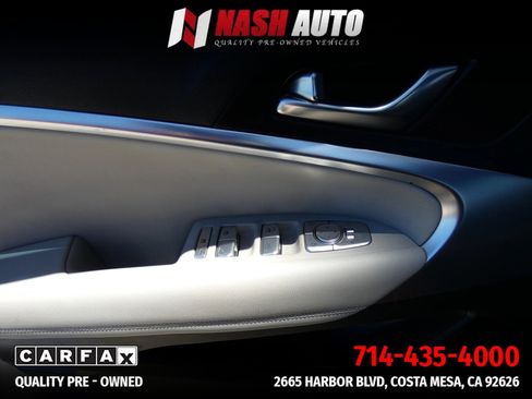 Used 2022 Genesis G70 2.0T RWD image 49