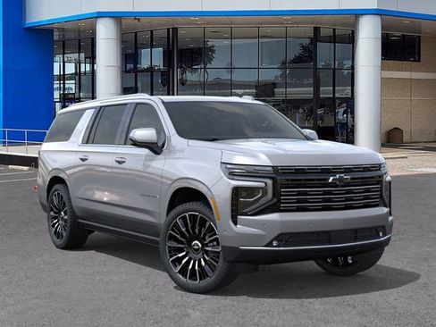 New 2026 Chevrolet Suburban High Country AWD/4WD image 7