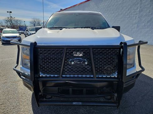 Used 2023 Ford F150 XL image 3