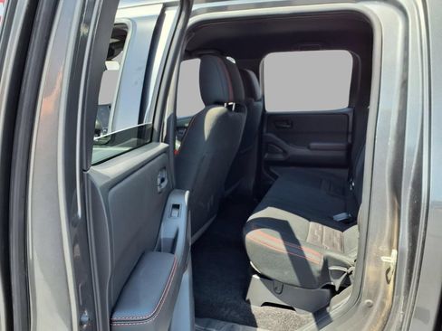 Used 2026 Nissan Frontier PRO-4X AWD/4WD image 23