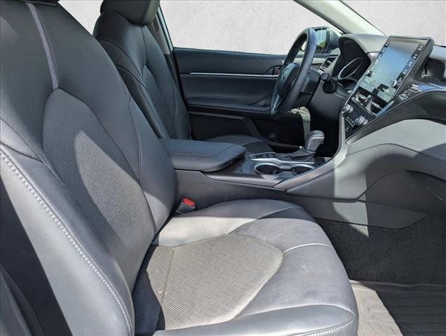 Used 2023 Toyota Camry XLE FWD image 28