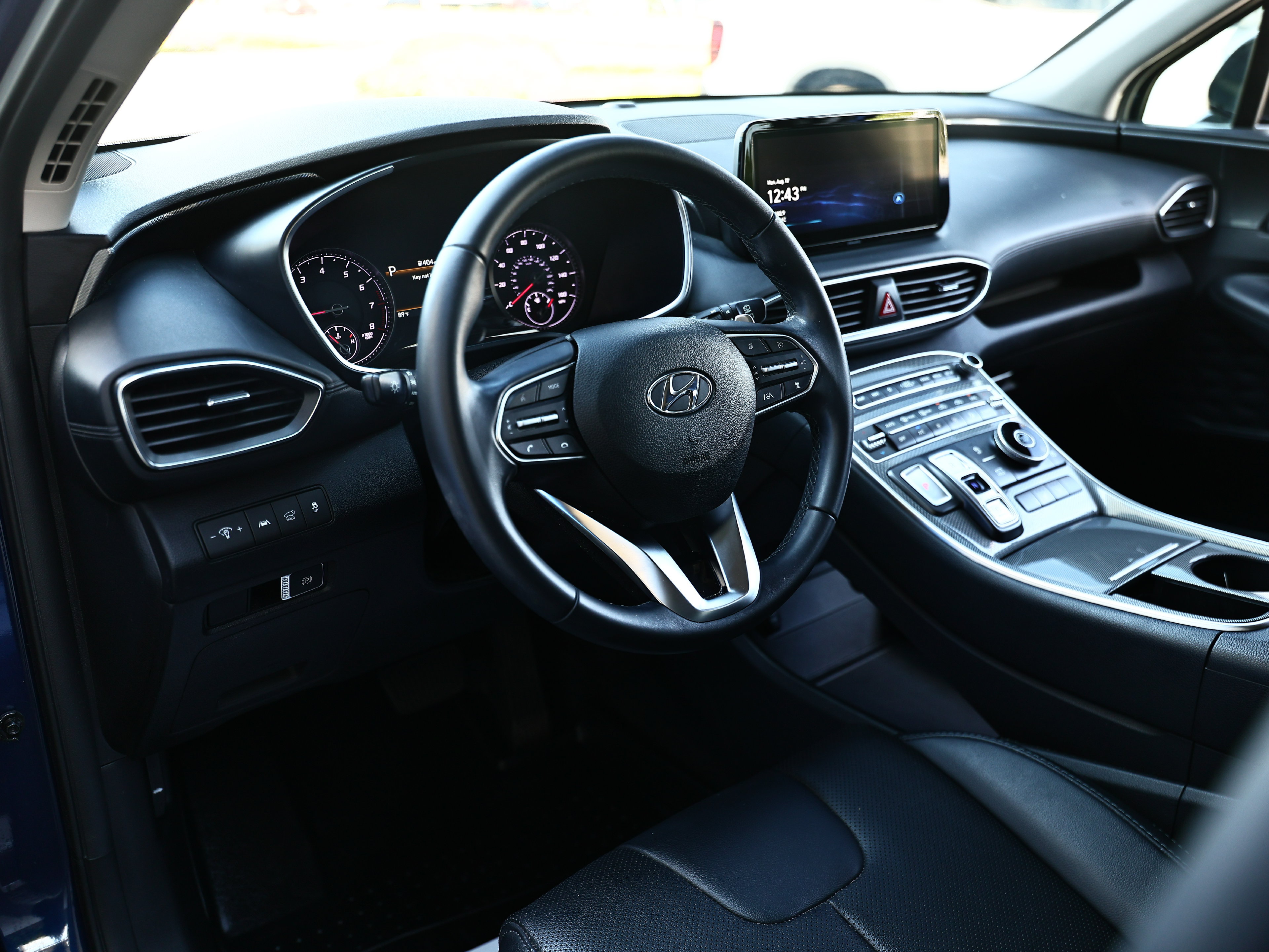 Used 2023 Hyundai Santa Fe XRT FWD image 16