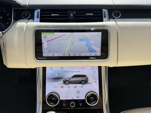 Used 2018 Land Rover Range Rover Sport HSE image 27