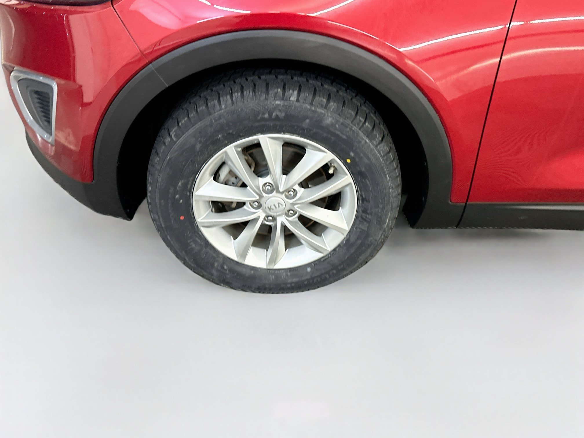 Used 2018 Kia Sorento FWD image 11