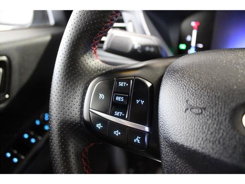 Used 2025 Ford Escape ST-Line image 28