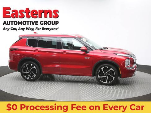 Used 2023 Mitsubishi Outlander SEL AWD/4WD image 48