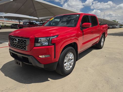 Used 2022 Nissan Frontier SV RWD image 7