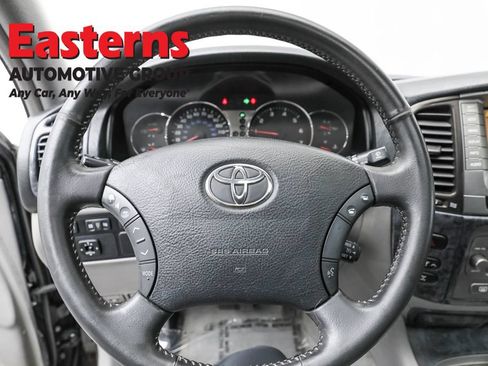 Used 2005 Toyota Land Cruiser AWD/4WD image 10