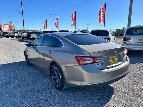 Used 2022 Chevrolet Malibu LT FWD image 18
