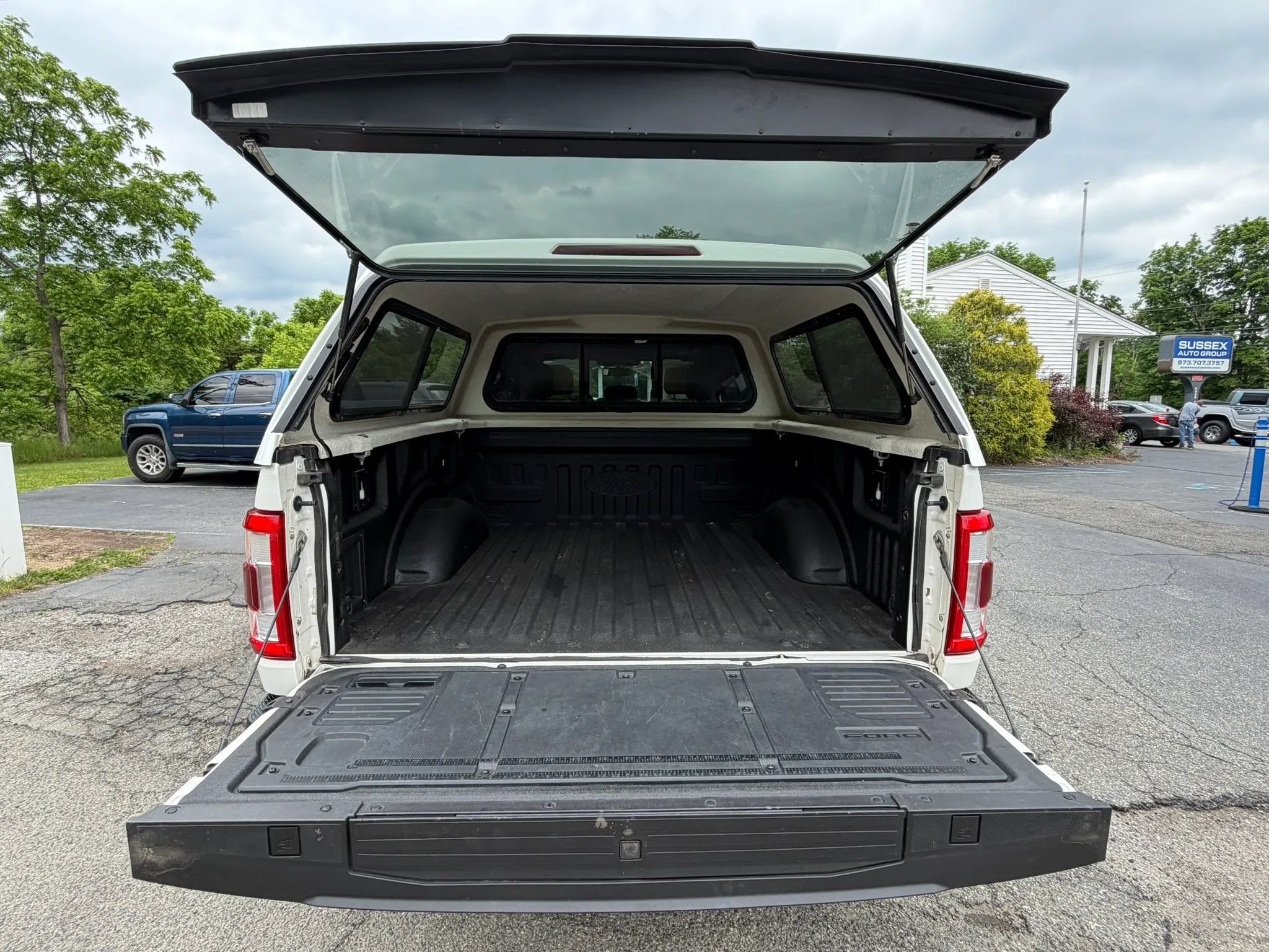 Used 2021 Ford F150 Lariat w/ Equipment Group 502A High AWD/4WD image 38