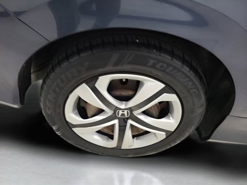 Used 2017 Honda Civic LX image 12