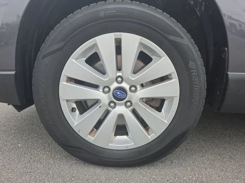 Used 2019 Subaru Outback 2.5i Premium AWD/4WD image 10