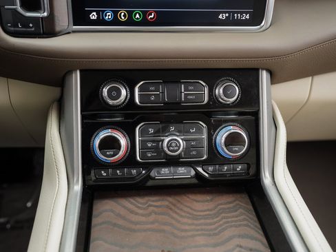 Used 2021 GMC Yukon Denali image 34