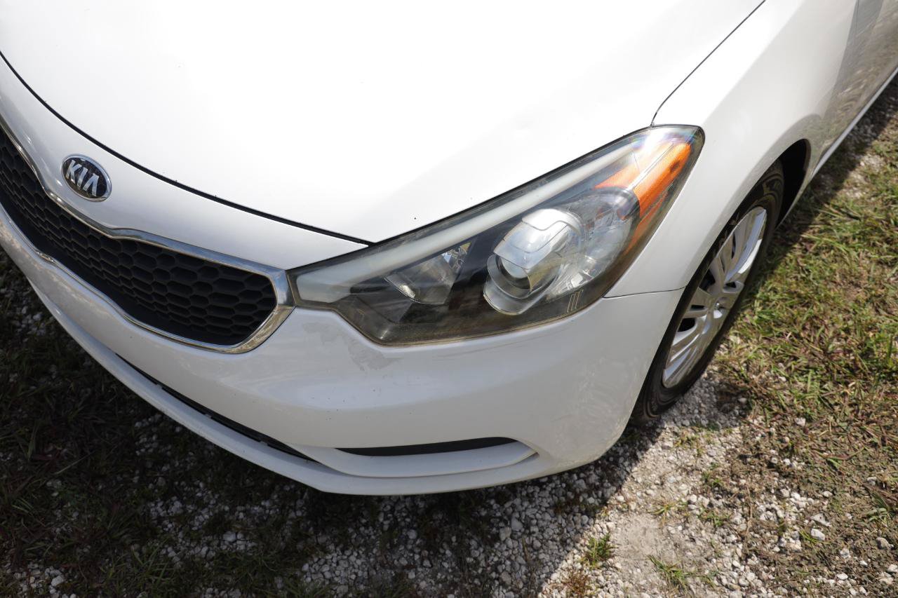 Used 2016 Kia Forte LX FWD image 24