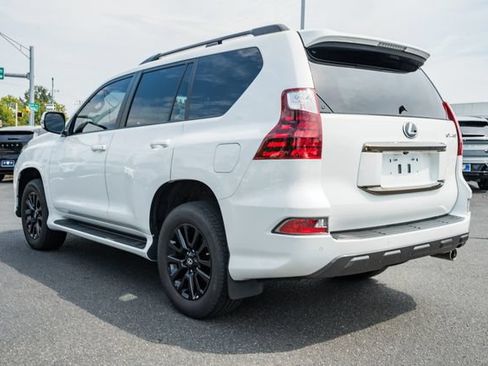 Used 2022 Lexus GX 460 w/ Black Line Special Edition AWD/4WD image 5