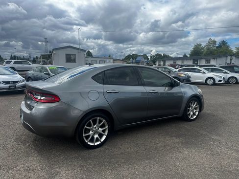 Used 2013 Dodge Dart SXT FWD image 3