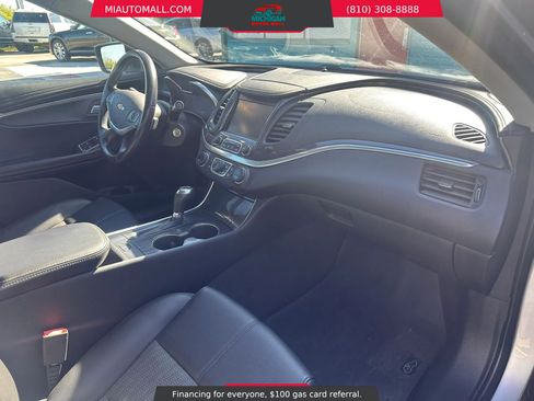 Used 2016 Chevrolet Impala LT w/ Convenience Package FWD image 17
