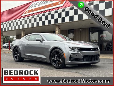 Used 2020 Chevrolet Camaro SS image 1