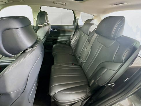 Used 2024 Genesis GV80 3.5T image 27