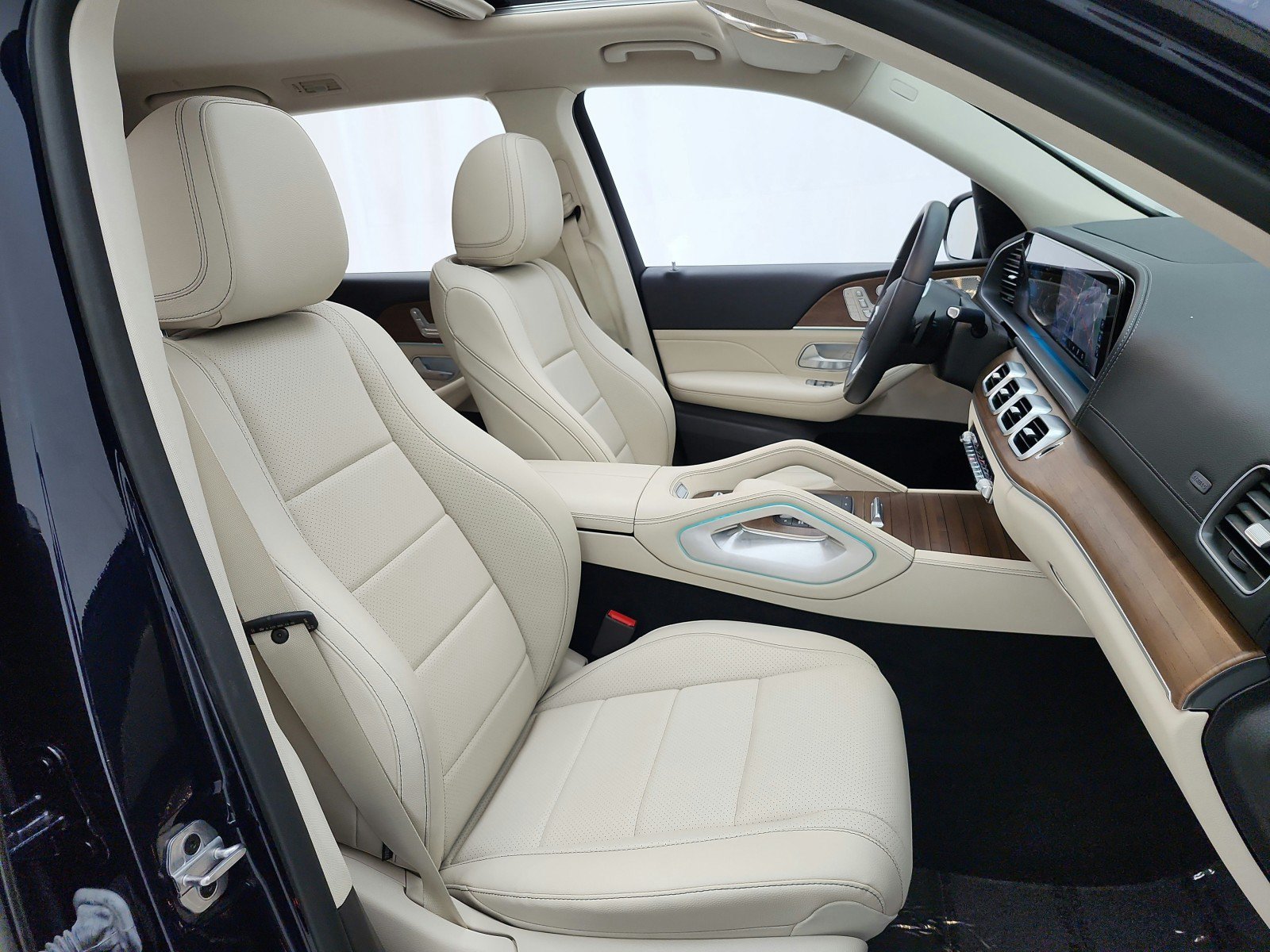 Certified 2022 Mercedes-Benz GLS 450 4MATIC image 19