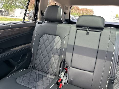 New 2026 Volkswagen Atlas SEL Premium R-Line AWD/4WD image 12