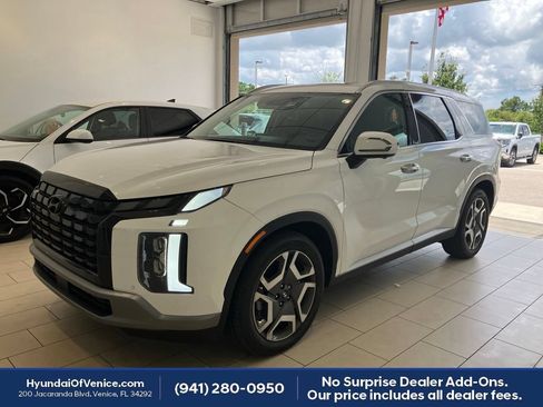Used 2025 Hyundai Palisade SEL FWD image 10