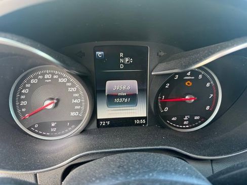 Used 2015 Mercedes-Benz C 300 4MATIC Sedan image 3