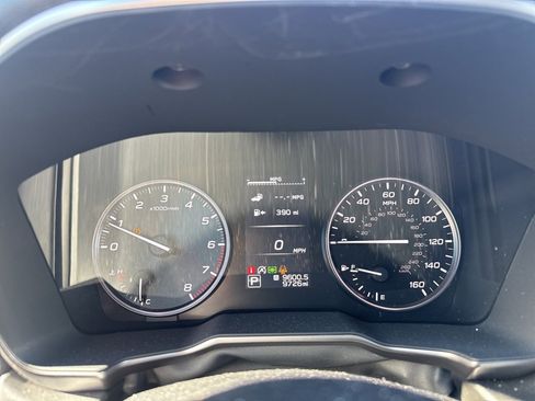 Used 2025 Subaru Outback Limited image 10