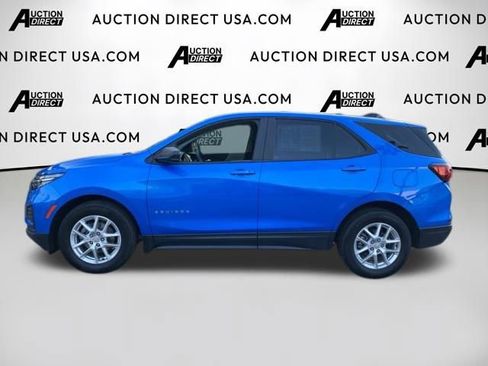 Used 2024 Chevrolet Equinox LS FWD image 3