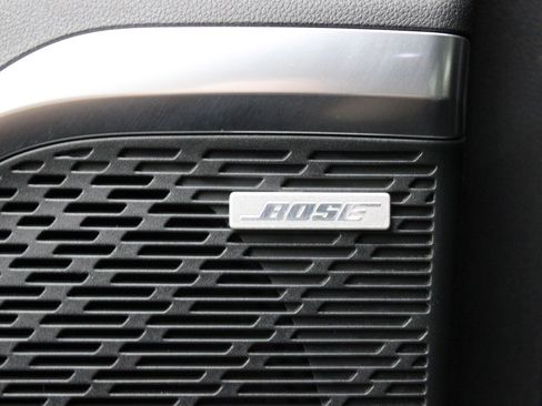 Used 2025 Buick Enclave Sport Touring image 18