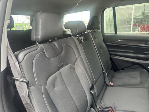 Used 2021 Jeep Grand Cherokee L Laredo w/ Luxury Tech Group I image 14