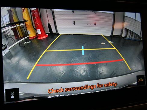 Certified 2025 Toyota Camry SE image 20