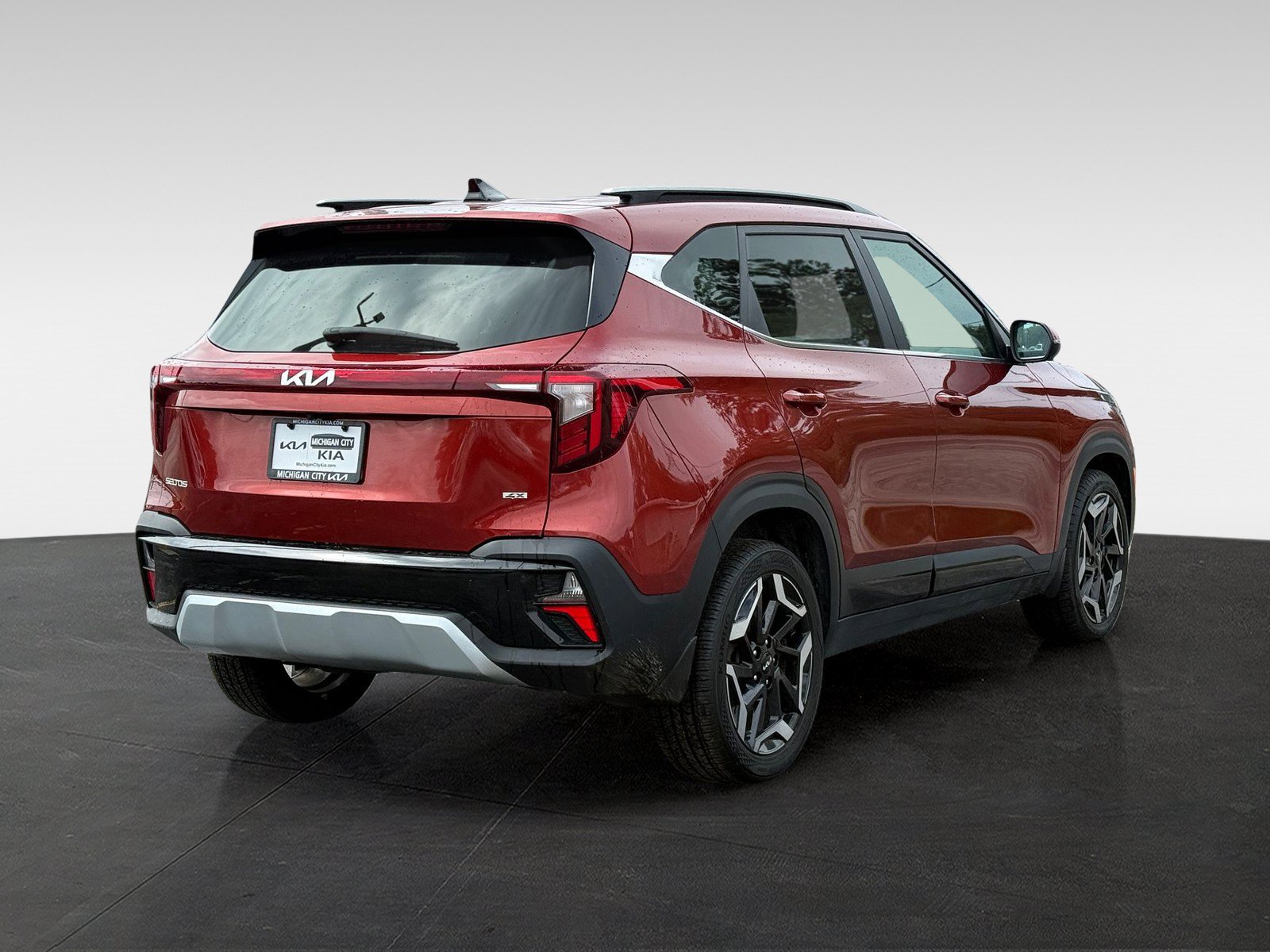 Used 2024 Kia Seltos SX AWD/4WD image 5