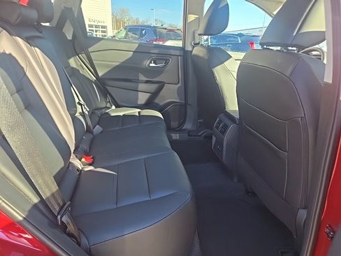 New 2026 Nissan Pathfinder SL image 27