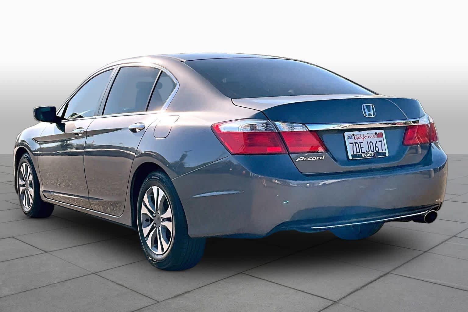 Used 2014 Honda Accord LX image 11